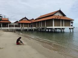لاڤڠن تربڠ انتارابڠسا كوالا لومڤور); Pangkor Damai Apartment Pantai Puteri Dewi