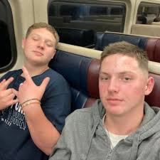 Tim Heins (@fasinatra)