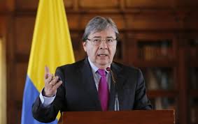 Ministerio defensa paz misiones ejercito. Asi Reaccionan Las Redes Sociales Frente Al Nuevo Ministro De Defensa
