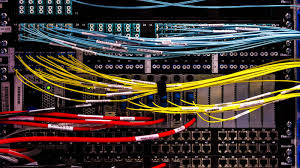 Vijf jongens, onder wie vier tieners, legden in augustus de servers van ziggo plat. Scholier Zegt Sorry Voor Ddos Aanval Op Bank Nos