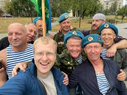 Jun 18, 2021 · сквер десантников в барнауле благоустроят ко дню вдв. Wgckxksdnj1f2m