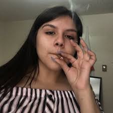 Magdalena Castro (@ygmagz)