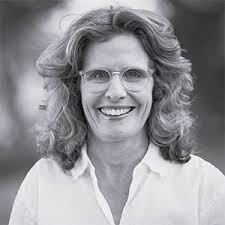 Genevieve Sadler's Instagram, Twitter & Facebook