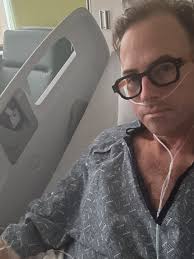 We had two very different weekends. Stephen starts a new job at Disney this  week, the same week M starts school! And of course.. Bret got admitted to  the hospital with pneumonia.