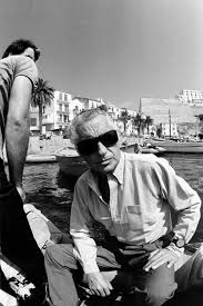 L'entraîneur de l'inter milan antonio conte et le président de la juventus turin andrea agnelli ont été filmés proférant des insultes, accompagnées d'un geste obscène pour le premier. Celebrating The Machine With A Heartbeat Revolution Gianni Agnelli Italian Lifestyle Gianni