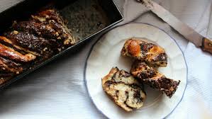 És mivel nincsenek véletlenek, a neten kalandozva szembe találtam magam chili&vanília egzotikus változatával. Babka Jeruzsalemi Csokis Kalacs Diusmius