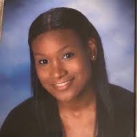 Amanda Tench's Instagram, Twitter & Facebook