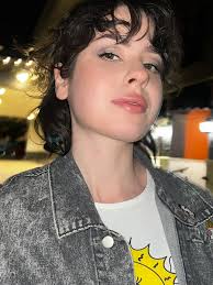 Anisa Jomha (@AnisaJomha)