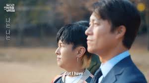 Johnny Hoang's Instagram, Twitter & Facebook