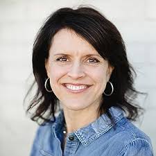 Consider The Lilies: 40 Day Devotional: Shari Rigby: 9781637971697:  Amazon.com: Books