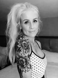 Black And White Half Sleeve Tattoo Women 40 We Love Sunflower Tattoo Shoulder Black And White Half Sleeves 53 Sunflower Tattoo Shoulder Tattoos For Women Half Sleeve Sleeve Tattoos For Women