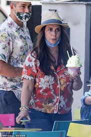People who liked jennifer love hewitt's feet, also liked Jennifer Love Hewitt And Husband Brian Hallisay Enjoy Shaved Ice Party With Their Family Daily Mail Online
