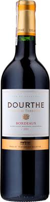 Grand Terroirs Bordeaux A O C Doskonale Wino Francuskie Z Bordeaux Do Produkcji Ktorego Wykorzystywane Sa Winogrona Merlot I Cabe Wine Bottle Bordeaux Bottle