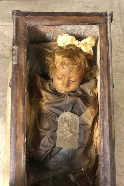 Mga resulta ng larawan para sa Palermo catacomb’s corpse preserved of Rosalia Lombardo"