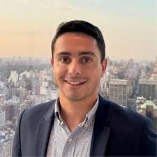 UChicago strengthens commitment to students from small-town communities