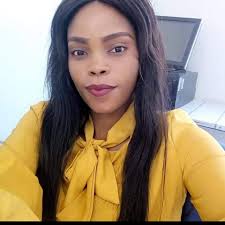 Ba chipata olo ni mvubwe. Why kuchita katemela mu golf in broad daylight  and people are cheering. Within a week 2 videos aah Police where are you 😭