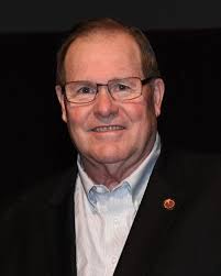 Dennis Compton Given Emeritus Status