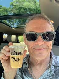 Classic Tony. Apple Lemon Ginger. Sweet, Tangy and has a bite! Just like me  😂😂😂