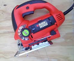Black And Decker Firestorm Saw Blades How To Use A Jigsaw Woodworking Jigsaw Learn Woodworking Used Woodworking Tools