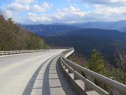 The Last Section Of The Foothills Parkway At Great Smoky Mountains National Park Great Smoky Mountains National Park National Parks Smokey Mountains Tennessee