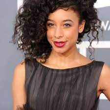 8 Easy Naturally Curly Hairstyles You Ll Love