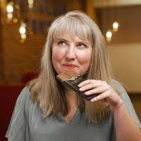 Cara Watkins's Instagram, Twitter & Facebook