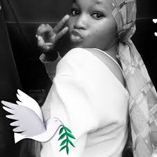 Hapa kwetu pia hatuachwi nyuma... Chief haingii kazi leo