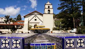 It features a variety of services and activities making it the perfect tourist destination. Ventura California Wikipedia