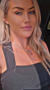 Brandy Nicole's Instagram, Twitter & Facebook