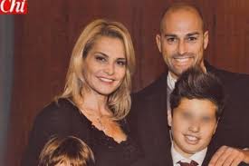 Età, figli, matrimonio e nuovo amore. Il Figlio Di Simona Ventura Vive A Miami Con Bettarini A 16 Anni Ha Lasciato Tutto