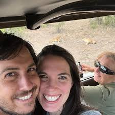 I am skipping with joy into 2023! It's going to be a great one, I can feel  it. But first, 2022 highlights = amazing trips to Kenya, Vienna, New York,  and California.