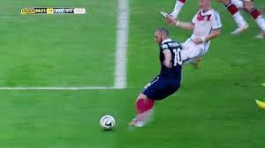 Search, discover and share your favorite karim benzema gifs. Manuel Neuer S Save From Karim Benzema Manuel Neuer Football Gif Goalkeeper