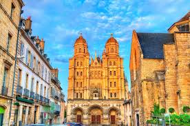 Entdecken sie mit uns die schönsten landstriche und sehenswürdigkeiten frankreich. Sehenswurdigkeiten In Dijon Ubersicht Bekannte Und Historische Bauwerke Und Denkmaler