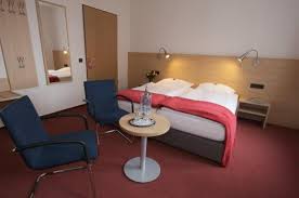 See 21 traveller reviews, 9 candid photos, and great deals for zum guten hirten welcome to zum guten hirten, a nice option for travellers like you. Hotel Haus Vom Guten Hirten Bewertungen Fotos Preisvergleich Munster Tripadvisor