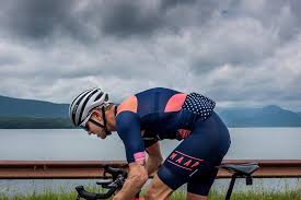 The fashion is a mixture of the latest styles right off the catwalk, and classic designs and cuts ideal. Spanish Cycling Clothing Brands Online Shopping