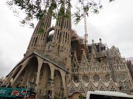 The original idea could undergo changes until the very last moment, even once the works had begun. File Sagrada Familia Barcelona Panoramio 3 Jpg Wikipedia