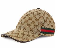 Under the creative direction of #alessandromichele gucci is redefined as a luxury brand with a contemporary. Presente De Grife Bone Gucci