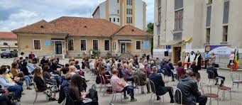 Toate ştirile despre colegiul național regina maria în ziarul cuget liber online. Foto Eveniment Aniversar La Colegiul NaÅ£ional Pedagogic Regina Maria Deva Un Secol Èi JumÄtate De Istorie ScrisÄ De DascÄli Èi Elevi Servuspress