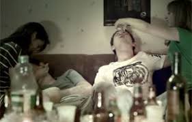 Daca e frig inauntru, dar afara! Video ReclamÄƒ SocantÄƒ Impotriva Consumului De Alcool La Volan Automarket