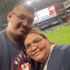 Is it bad that daughter doesn't want to do the last doll nor 15 Rosas? She  says is so cringe 😬