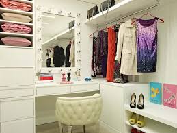 Ideas For Making Your Own Vanity Mirror With Lights 2020 Edition
