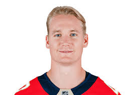 Barkov went and woke up his neighbors to show them The Stanley Cup. :  r/hockey