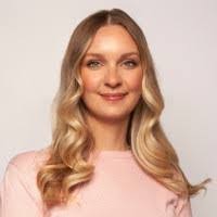 Tessa Bartlett's Instagram, Twitter & Facebook