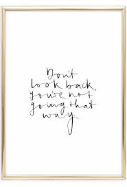 Don T Look Back You Re Not Going That Way Poster Handlettering Zitate Zitate Englische Zitate