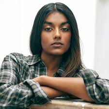 Simone ashley at the internet movie database. Mxei8apqb3c Om