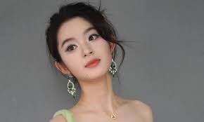 Janet Jackson cười tươi khi tới tòa ly hôn chồng tỷ phú