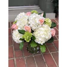 Whether you're a local, new in town or just cruising through we've got loads of great tips and events. Hydrangeas Roses Suburban Florist Bethesda Florist Same Day Flower Delivery Bethesda Md 20814