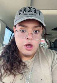 Platicas de chava sobre relaciones y comunicación