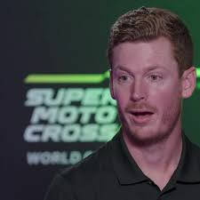 Chase Sexton vs Jett Lawrence: 2025 SuperMotocross Battle