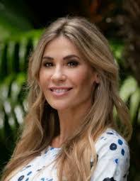 Jenna Stauffer's Instagram, Twitter & Facebook